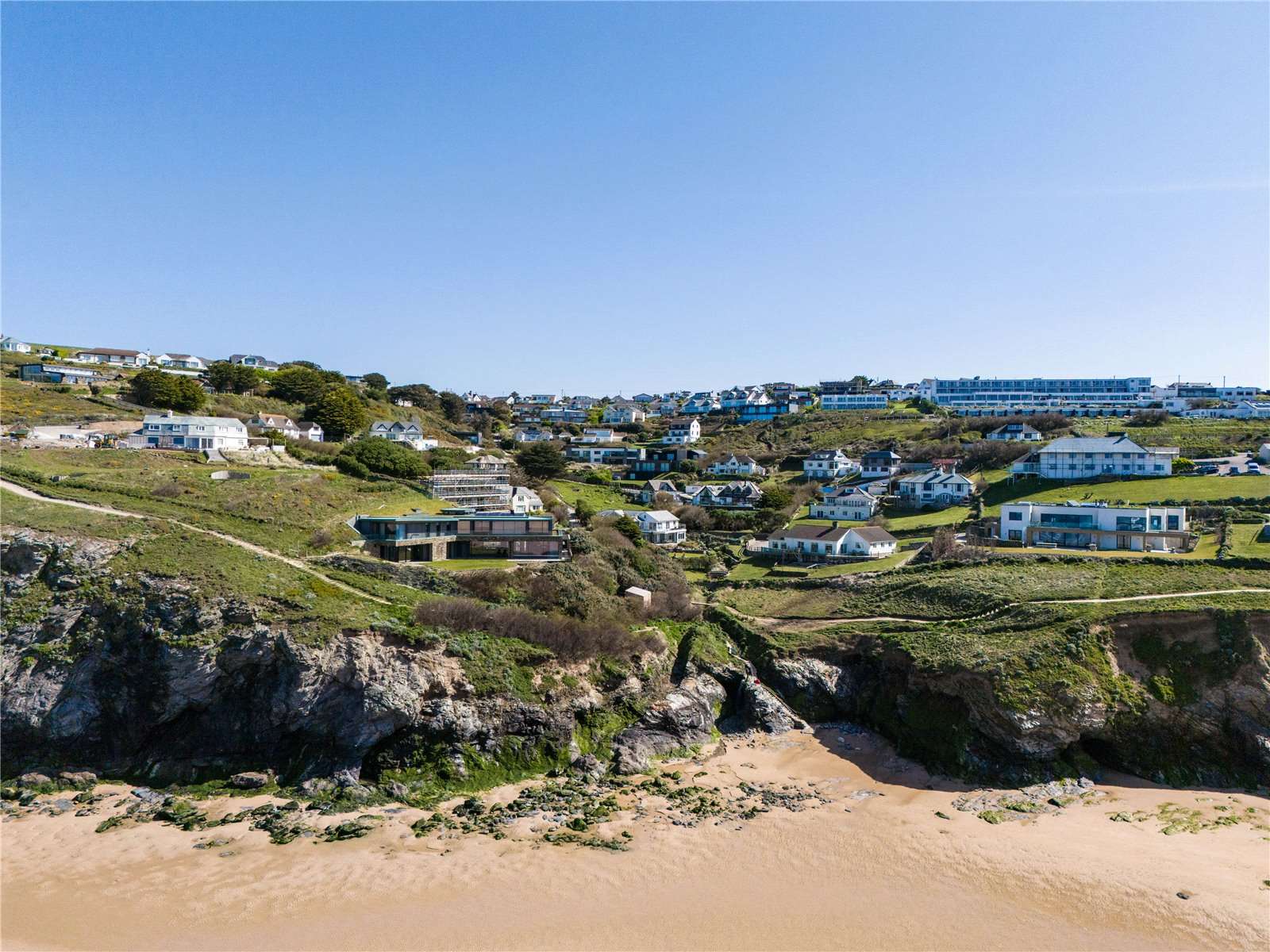 Tredragon Road, Mawgan Porth, Newquay, Cornwall, TR8 4DQ Property for