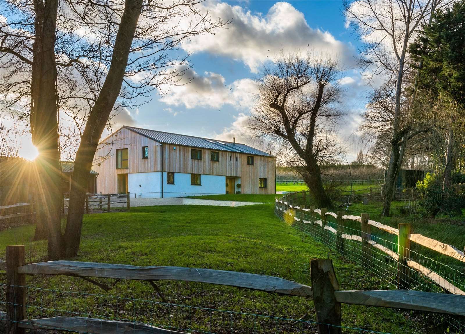 Tong Road, Brenchley, Tonbridge, Kent, TN12 7HT Property to rent