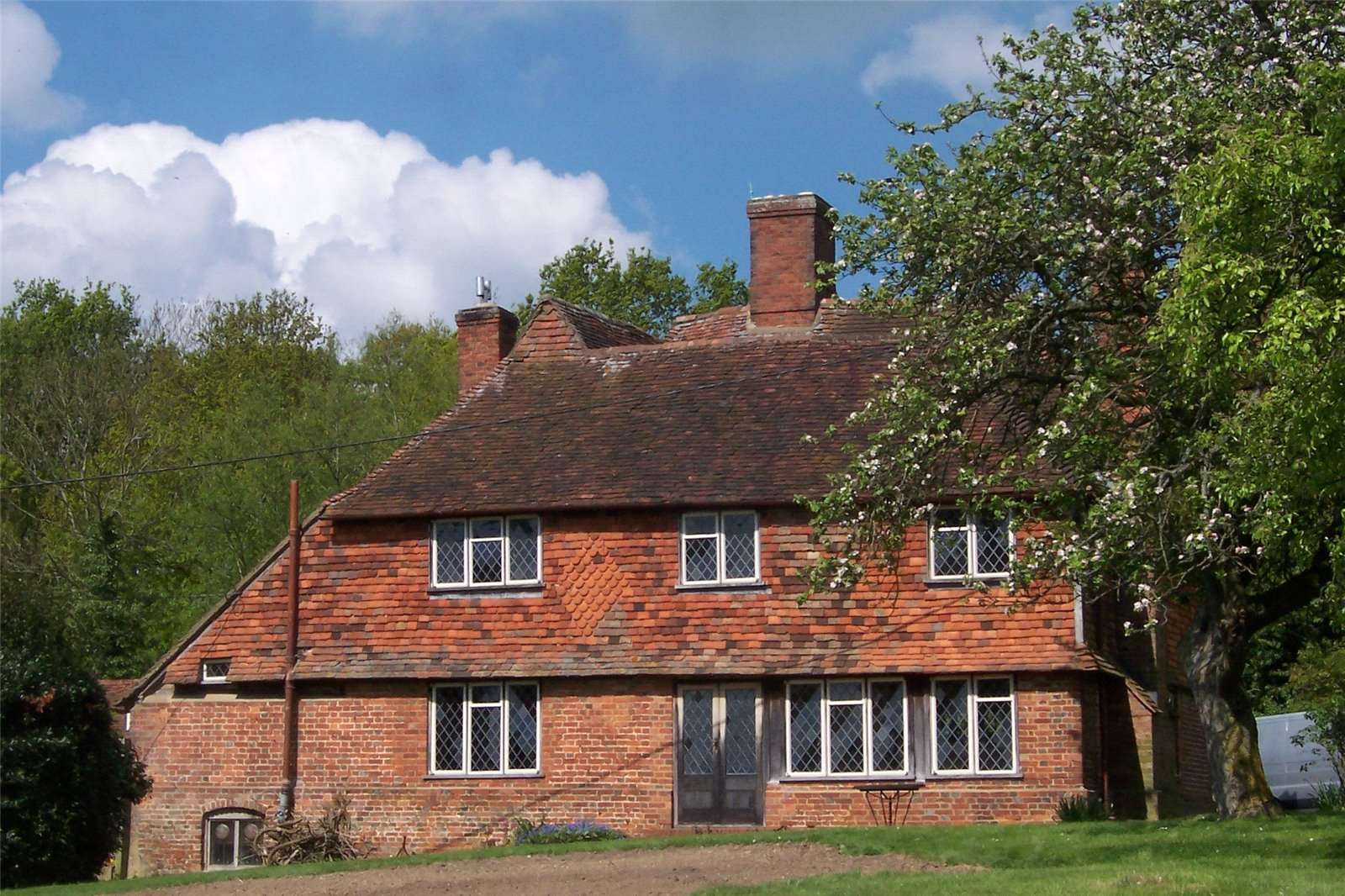 Savills Haffenden Farm House, Bugglesden Rd, St Michaels, Tenterden