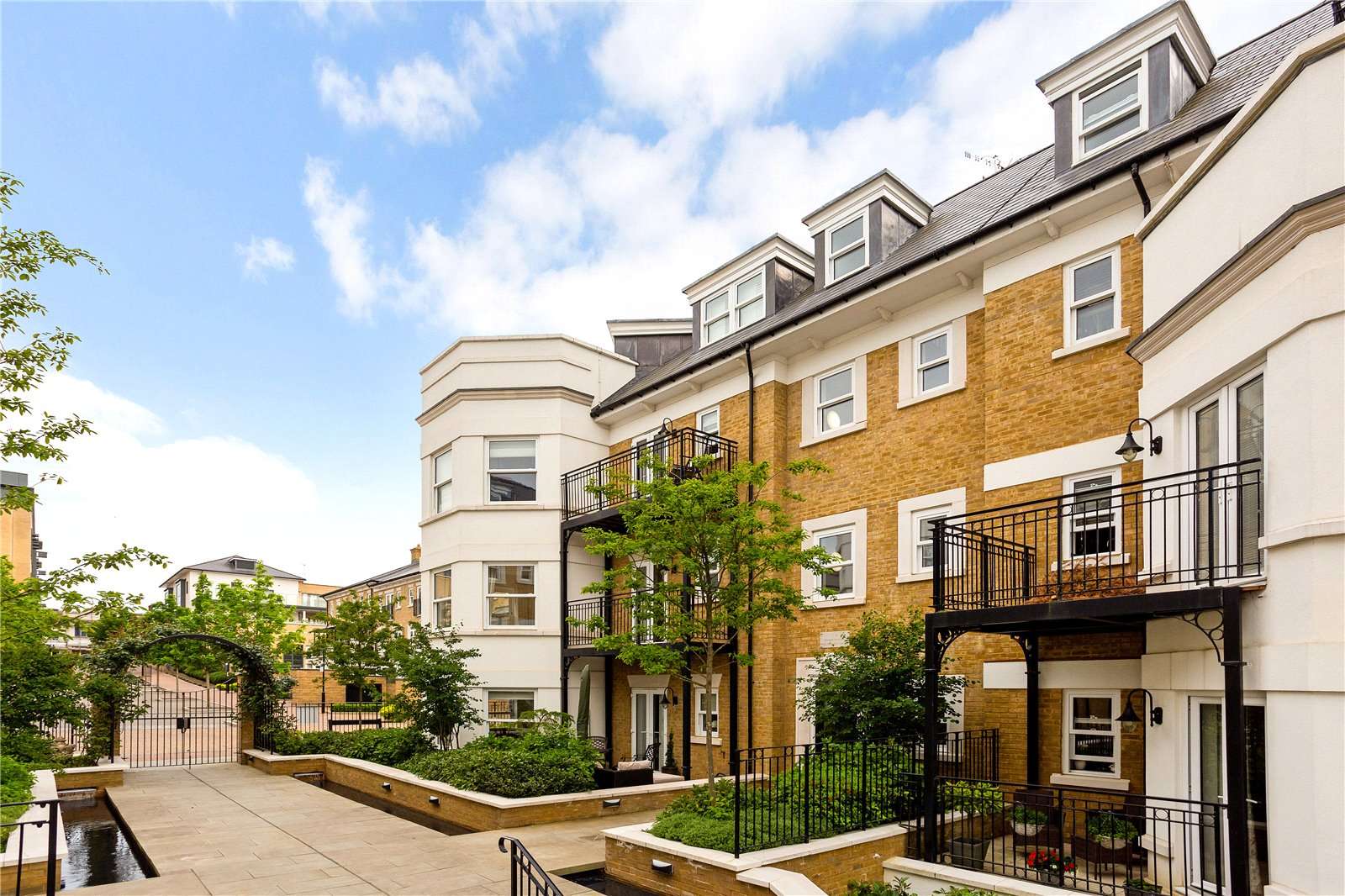 King Edward Gardens, Tunbridge Wells, Kent, TN4 8FH New homes for