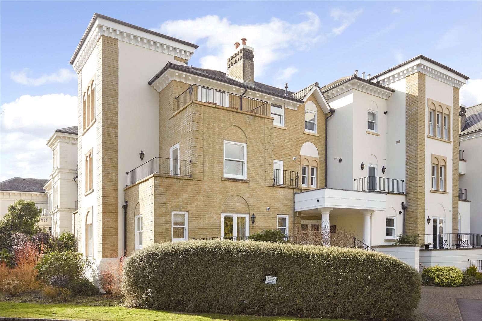 The Manor, Badgers Holt, Tunbridge Wells, Kent, TN2 3ET Property for
