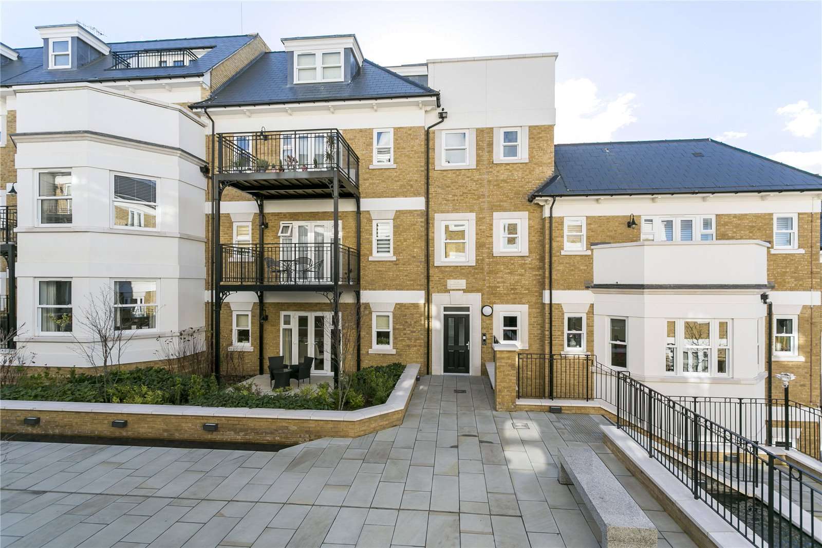 Henrietta Place, King Edward Gardens, Tunbridge Wells, Kent, TN4 8FH