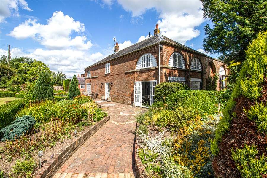 Sham Farm Road, Eridge Green, Tunbridge Wells, Kent, TN3 9JB Property