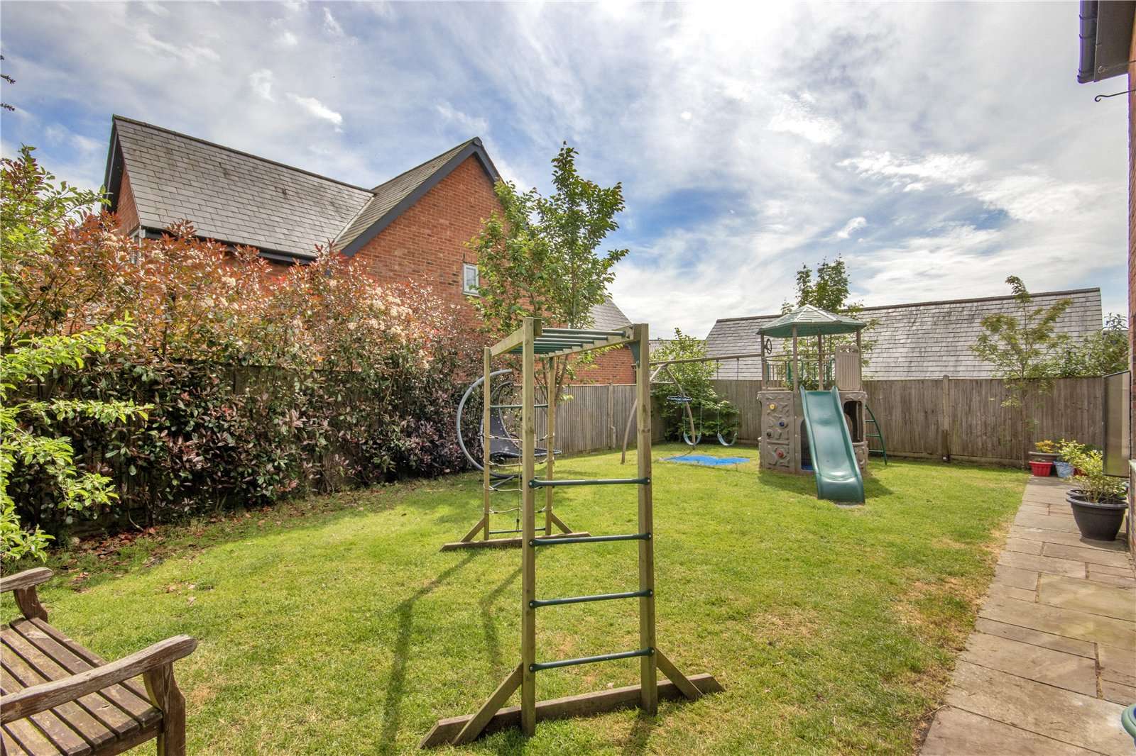 Dads Hill, Cross in Hand, Heathfield, East Sussex, TN21 0SY
