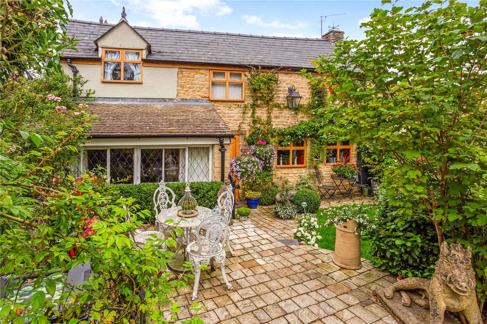 Property to rent in Stow on the Wold, Gloucestershire Savills
