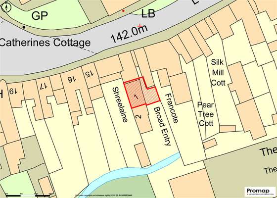 Chipping Campden Period Cottage with Secluded Gardens 2