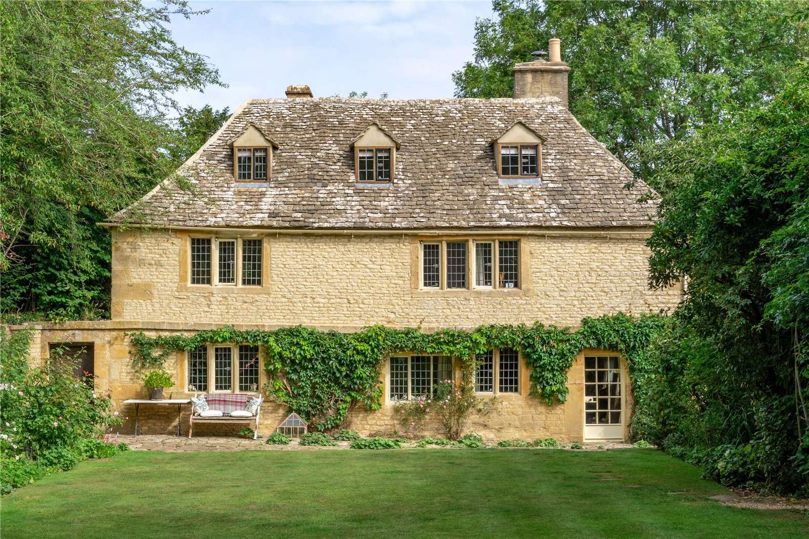Ford, Temple Guiting, Cheltenham, Gloucestershire, GL54 5RU | Property for sale | Savills