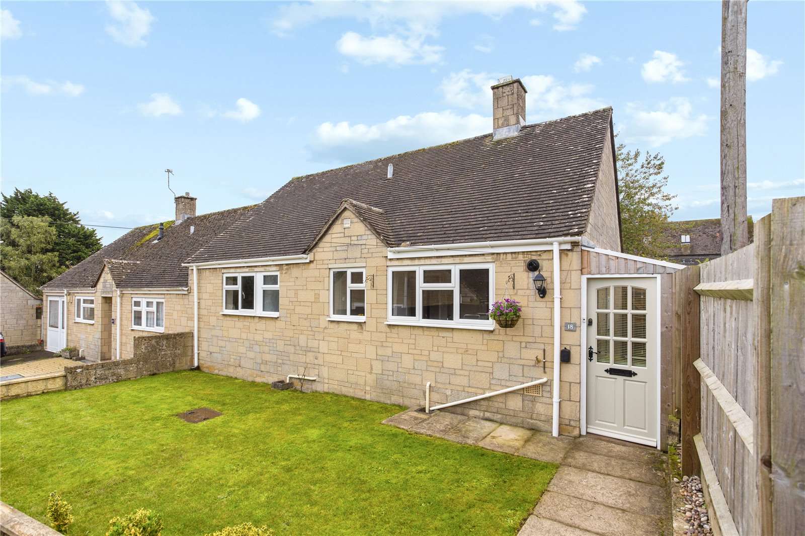 Glebe Close, Stow on the Wold, Cheltenham, Gloucestershire, GL54 1DJ Property for sale Savills