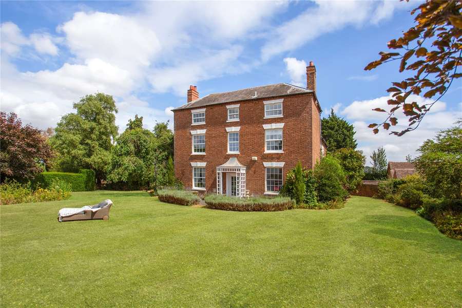 Pensham Fields, Pershore, Worcestershire, WR10 3HD Property for sale