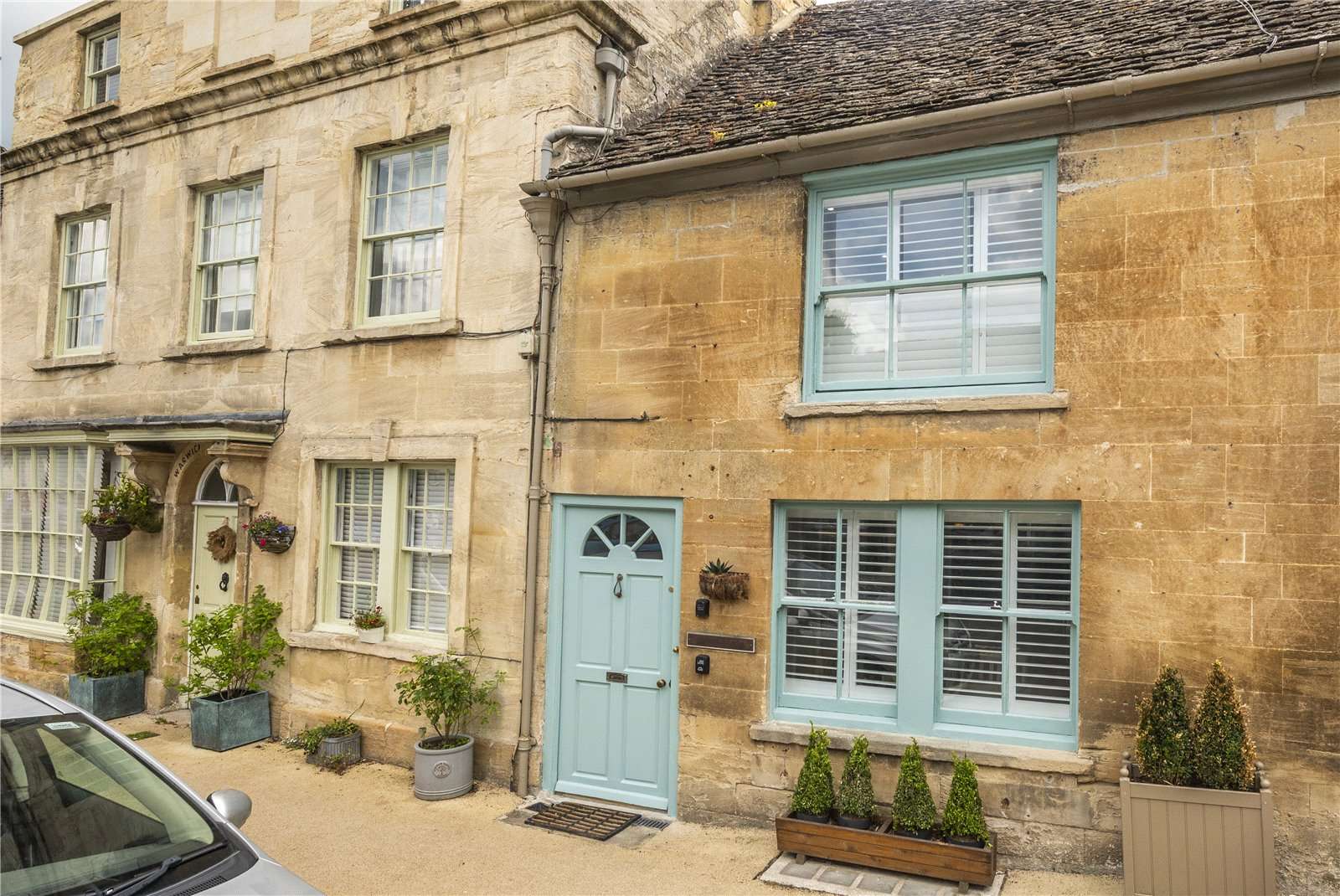 Lower High Street, Burford, Oxfordshire, OX18 4RN Property for sale