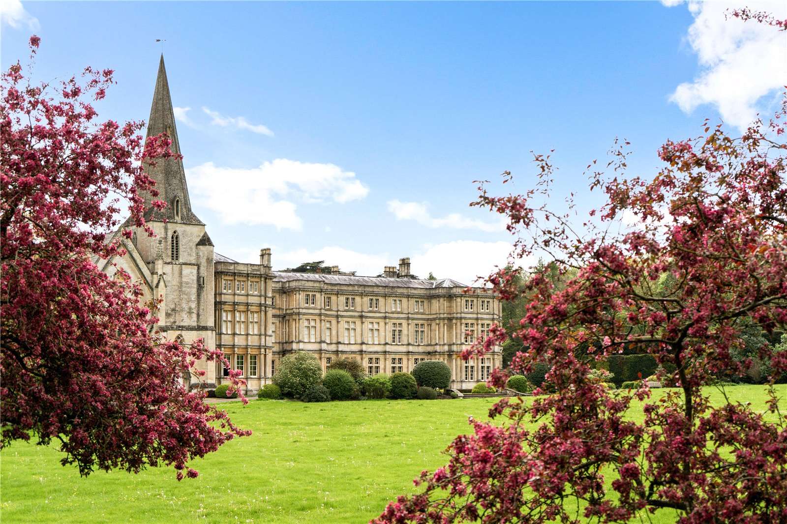 Sherborne House, Sherborne, Cheltenham, Gloucestershire, GL54 3DZ | Property for sale | Savills