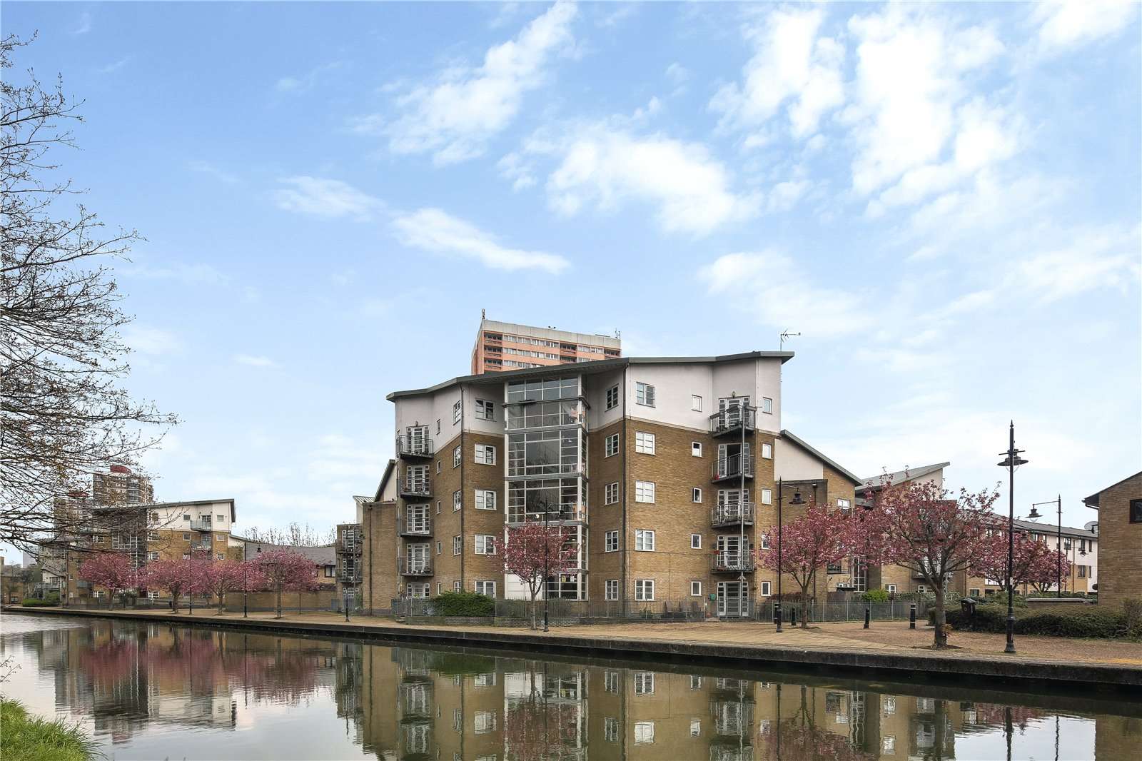 Rowan House, 5 Hornbeam Square, London, E3 5GN Property for sale