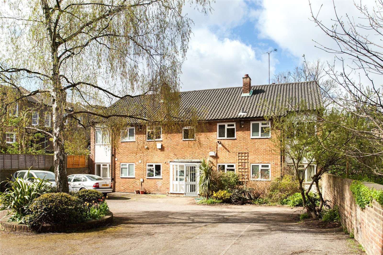 Savills Banbury Road, South Hackney, London, E9 7EA Property to rent