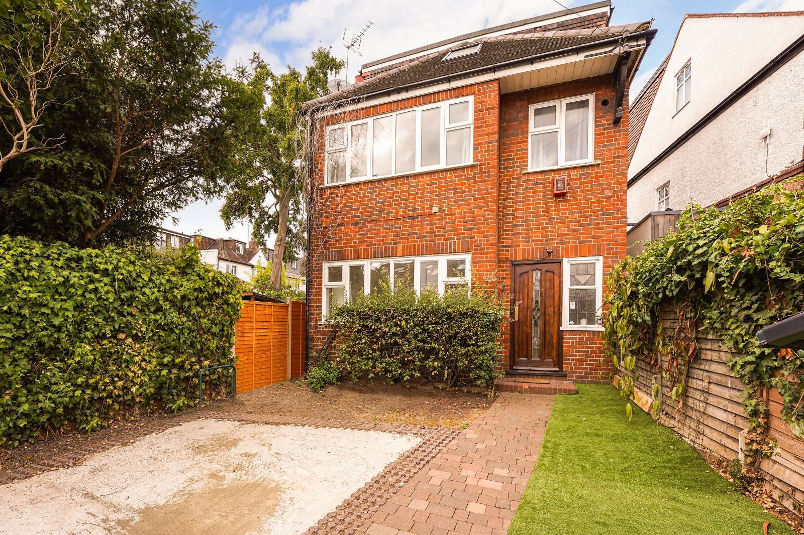 Seymour Road, London, SW18 5JA Property to rent Savills