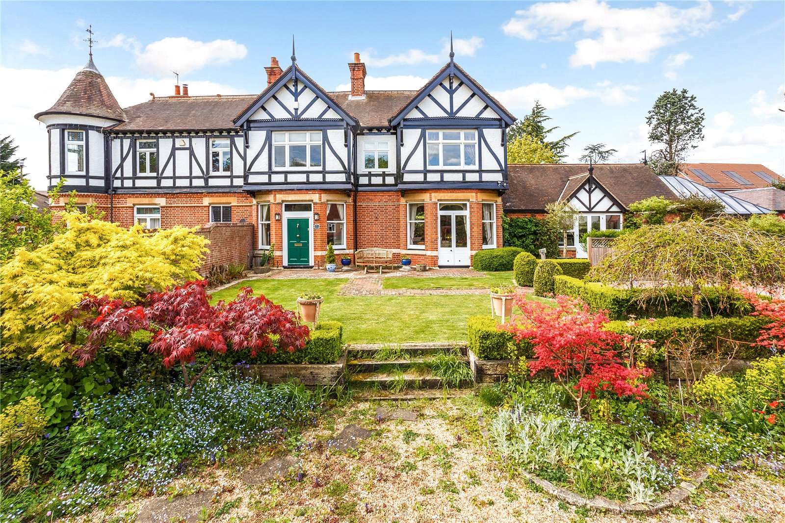 Four bedroom houses for sale in Mortimer Common, West Berkshire Savills