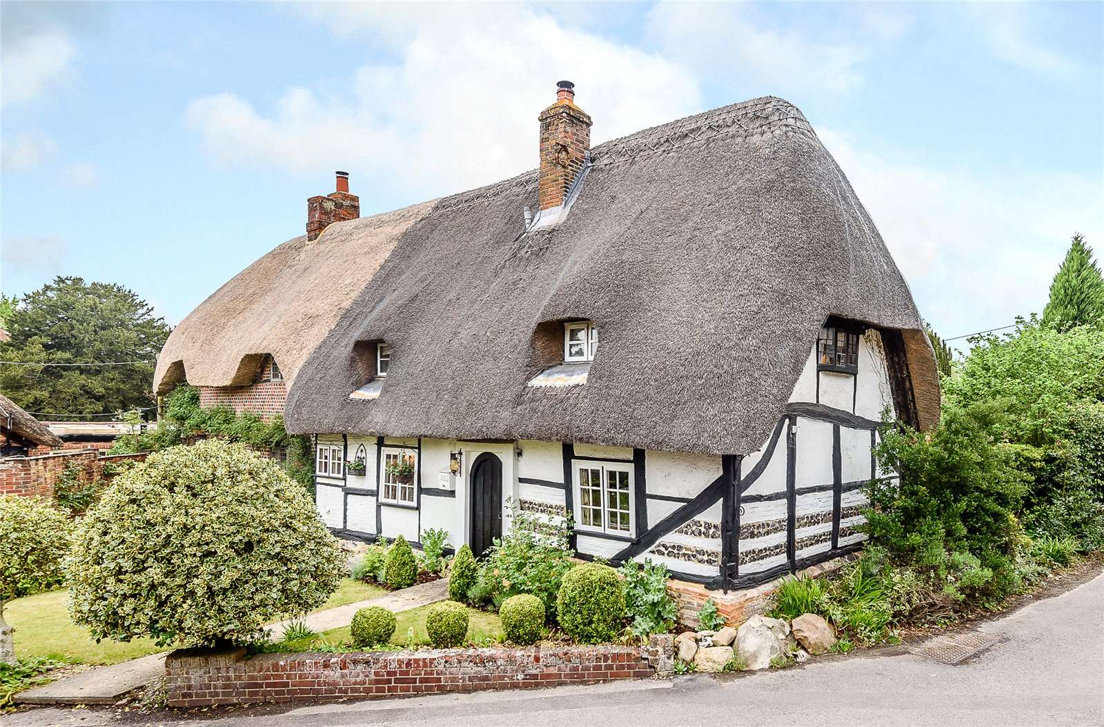 Savills Boxford, Newbury, Berkshire, RG20 8DP Property for sale