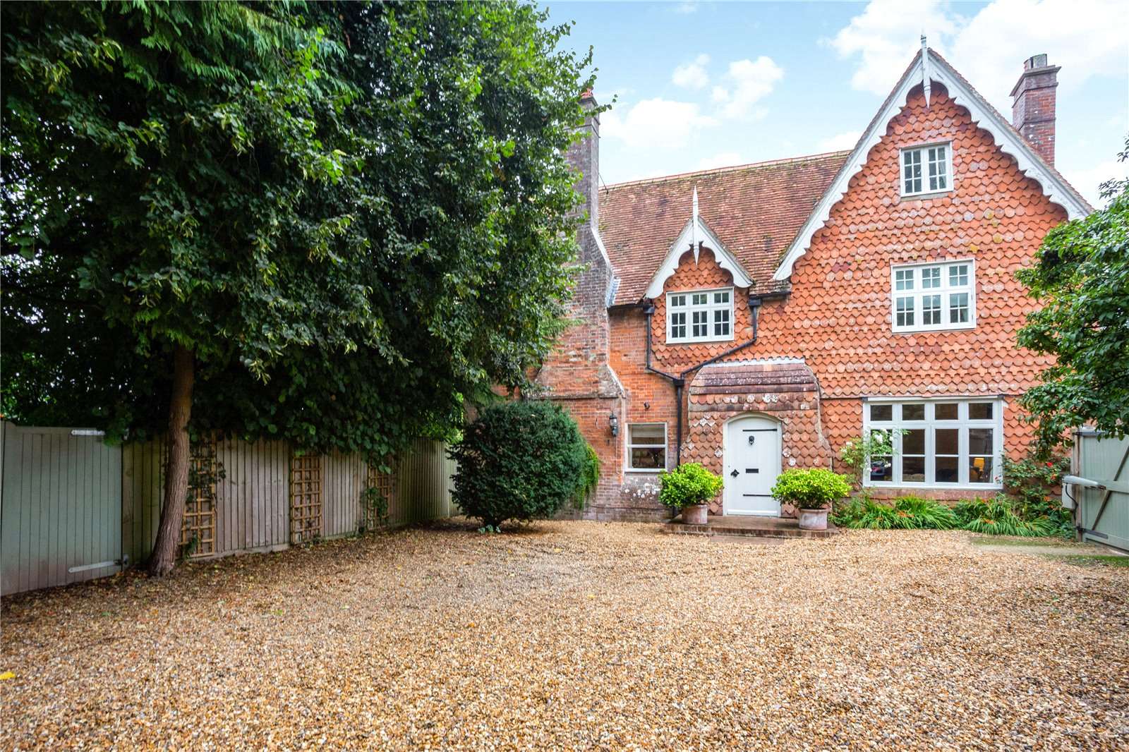 Savills Ogbourne St. Andrew, Marlborough, Wiltshire, SN8 1RZ