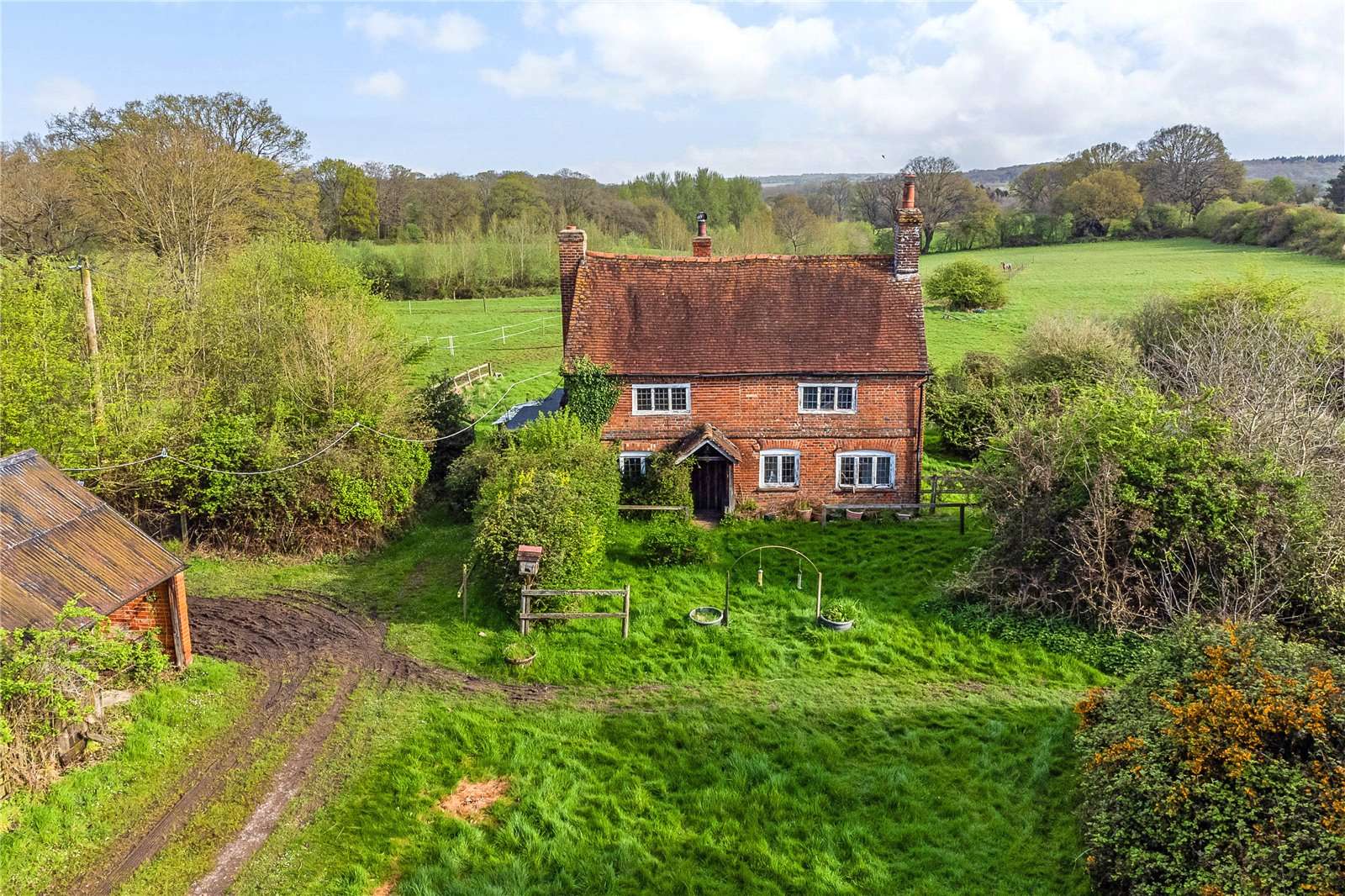 The Slade, Bucklebury, Reading, Berkshire, RG7 6TL Property for sale
