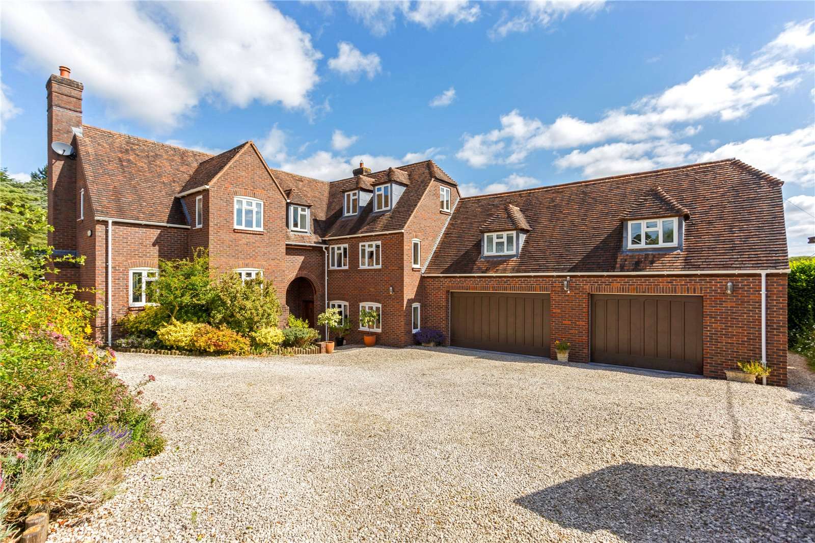 Folly Road, Lambourn, Hungerford, Berkshire, RG17 8QE Property for