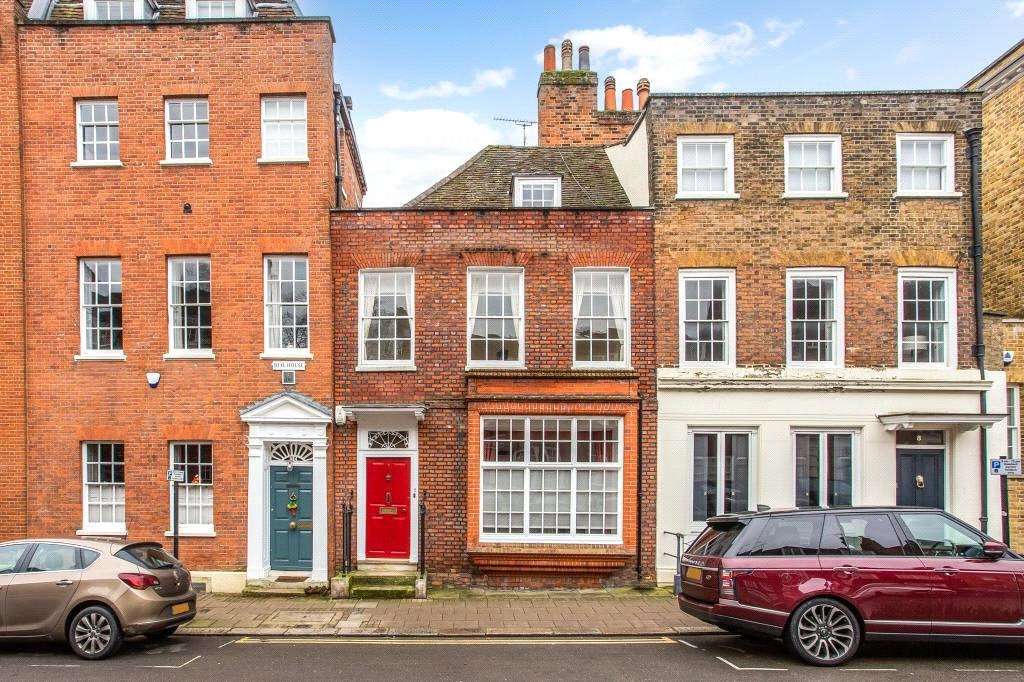 Property to rent in Berkshire, England Savills