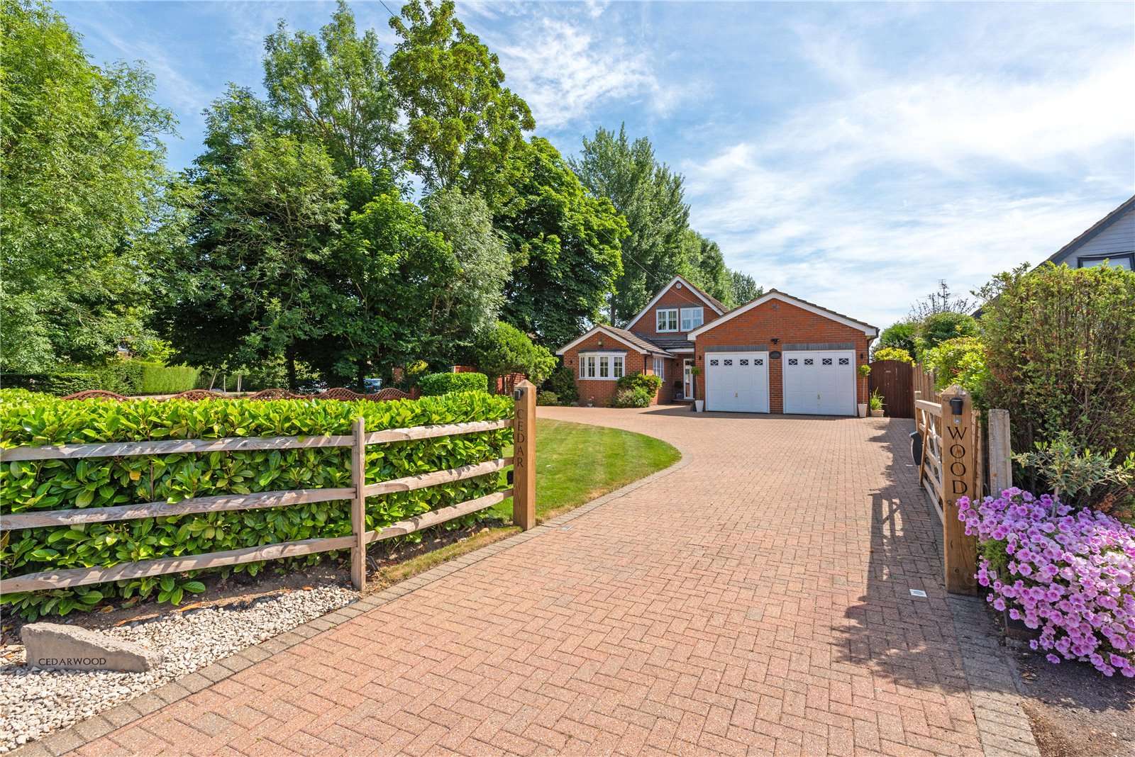 Money Row Green, Holyport, Maidenhead, Berkshire, SL6 2NA Property