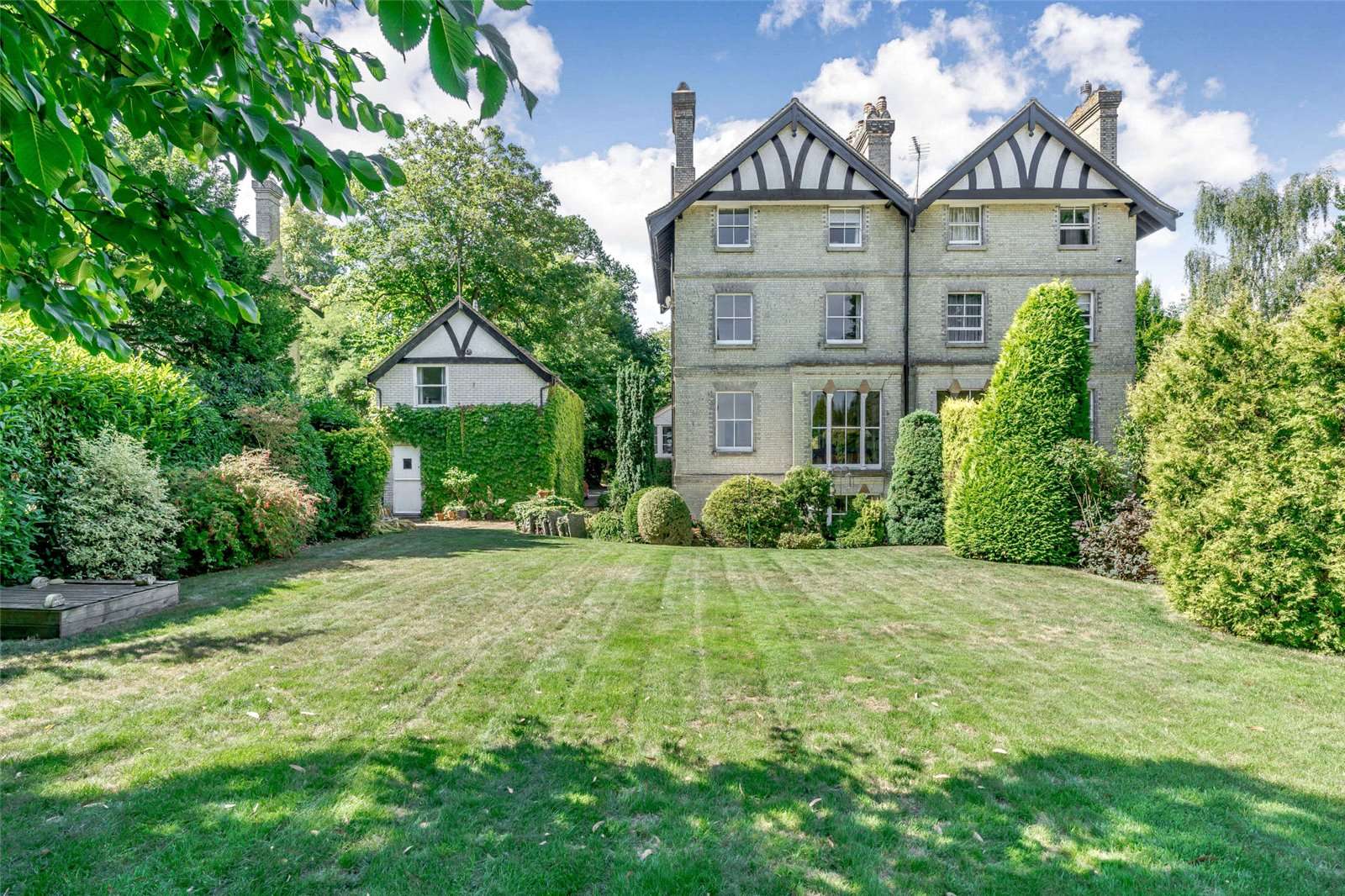 Coopers Hill Lane, Englefield Green, Egham, Surrey, TW20 0JY Property