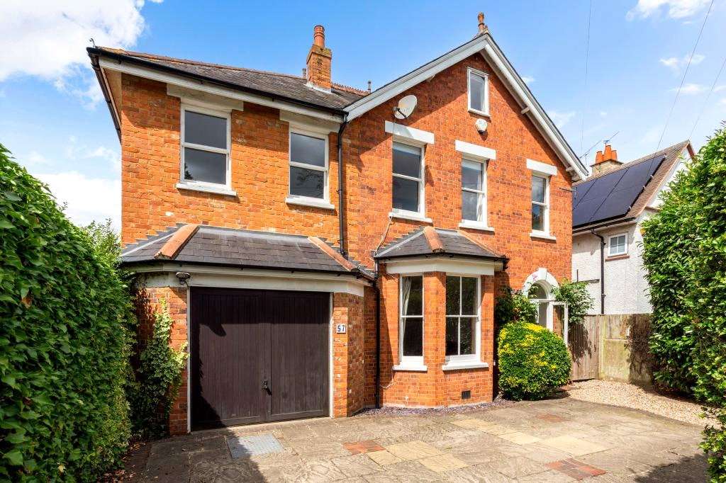 Ray Park Avenue, Maidenhead, Berkshire, SL6 8DZ Property for sale