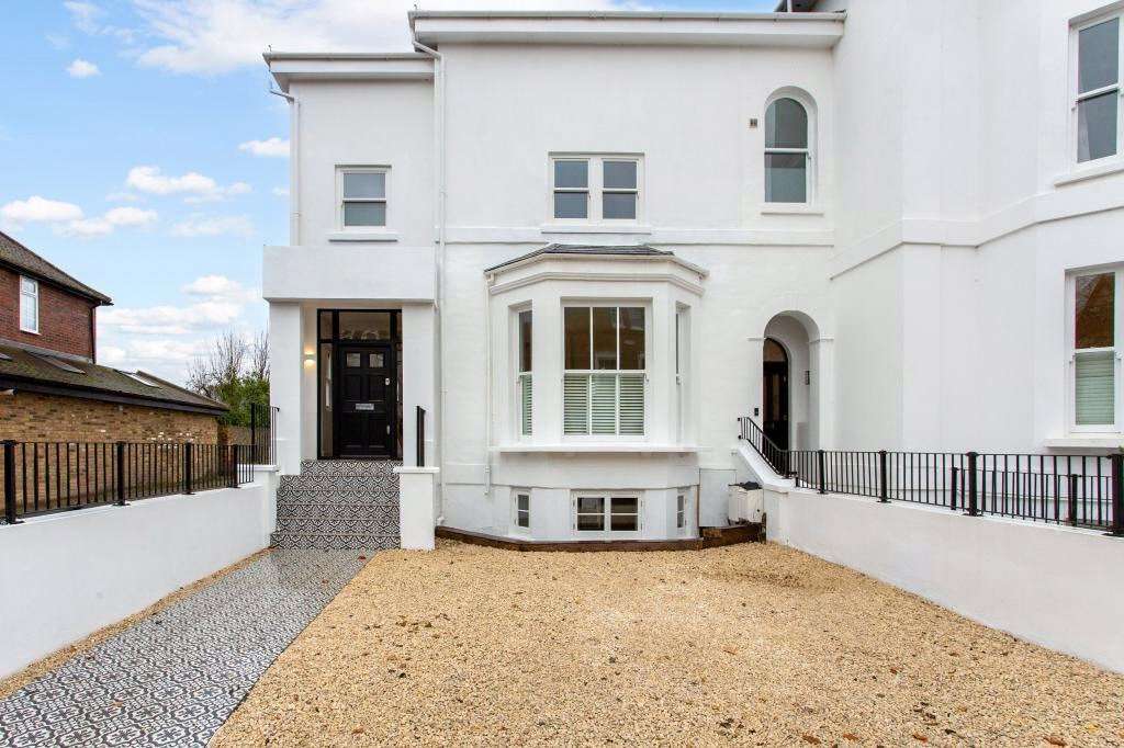 Alma Road, Windsor, Berkshire, SL4 3HN Property for sale Savills