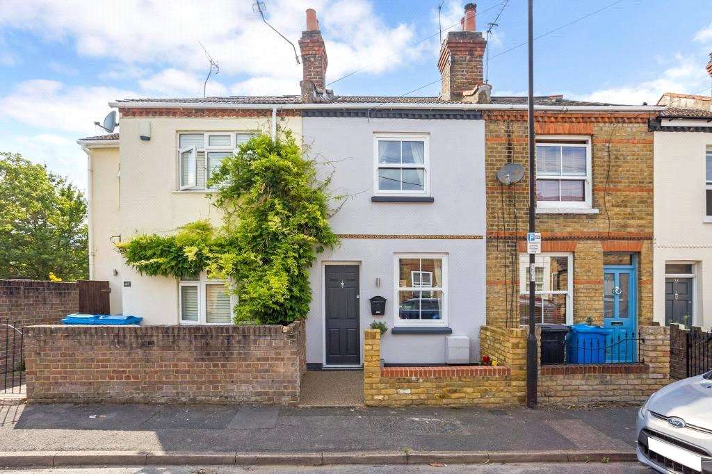 Bourne Avenue, Windsor, Berkshire, SL4 3JP คุณสมบัติ รอขาย Savills