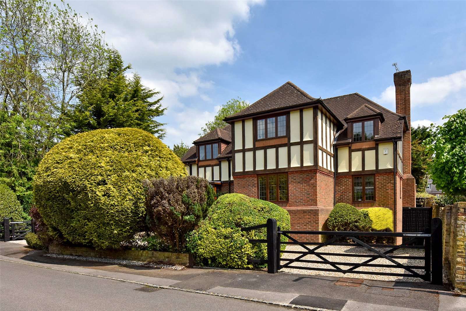 Property for sale in Maidenhead, Windsor and Maidenhead Savills