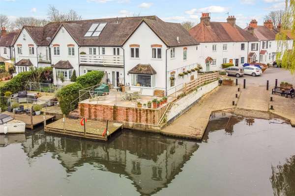 Willow Drive, Maidenhead, Berkshire, SL6 2JX