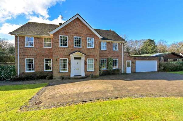 London Road, Ascot, Berkshire, SL5 7EG