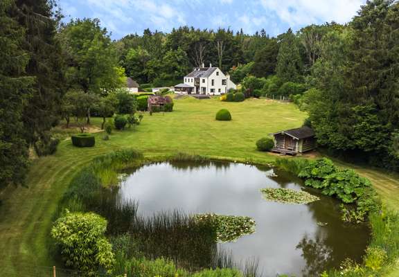 Peninsula View & Halstock Place, Halstock Street, Poundbury, Dorchester, DT1 3FW