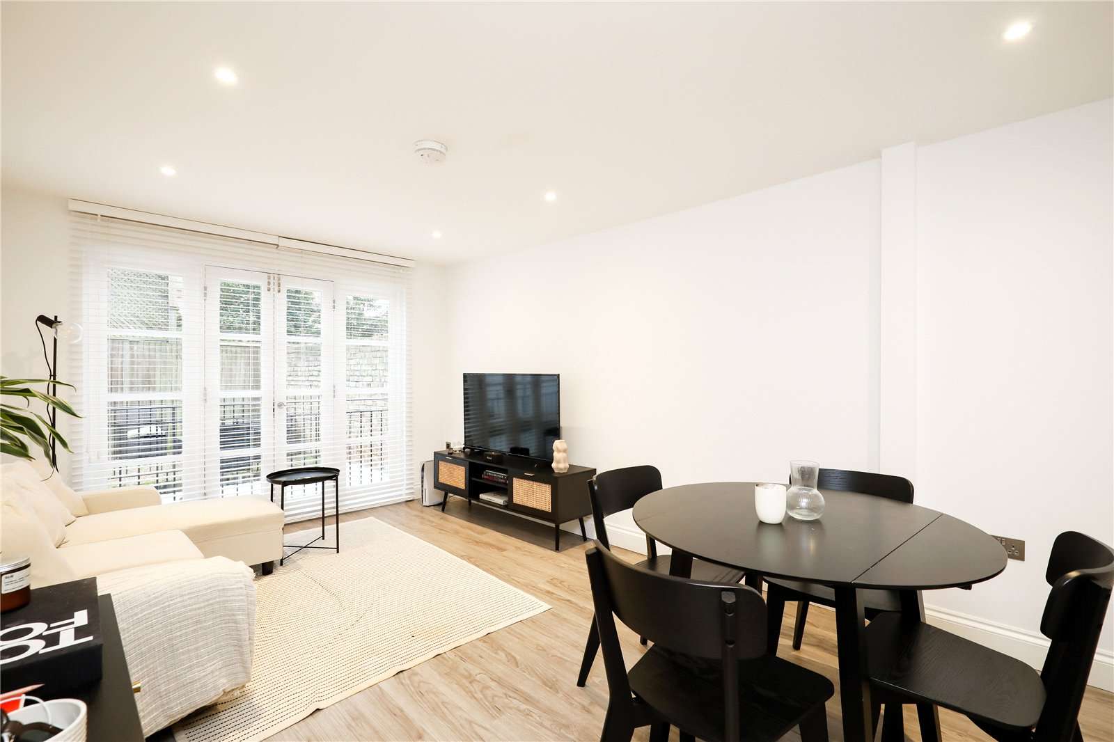 Studio Flat Zoopla Walthamstow Rent London Small Flats To Rent