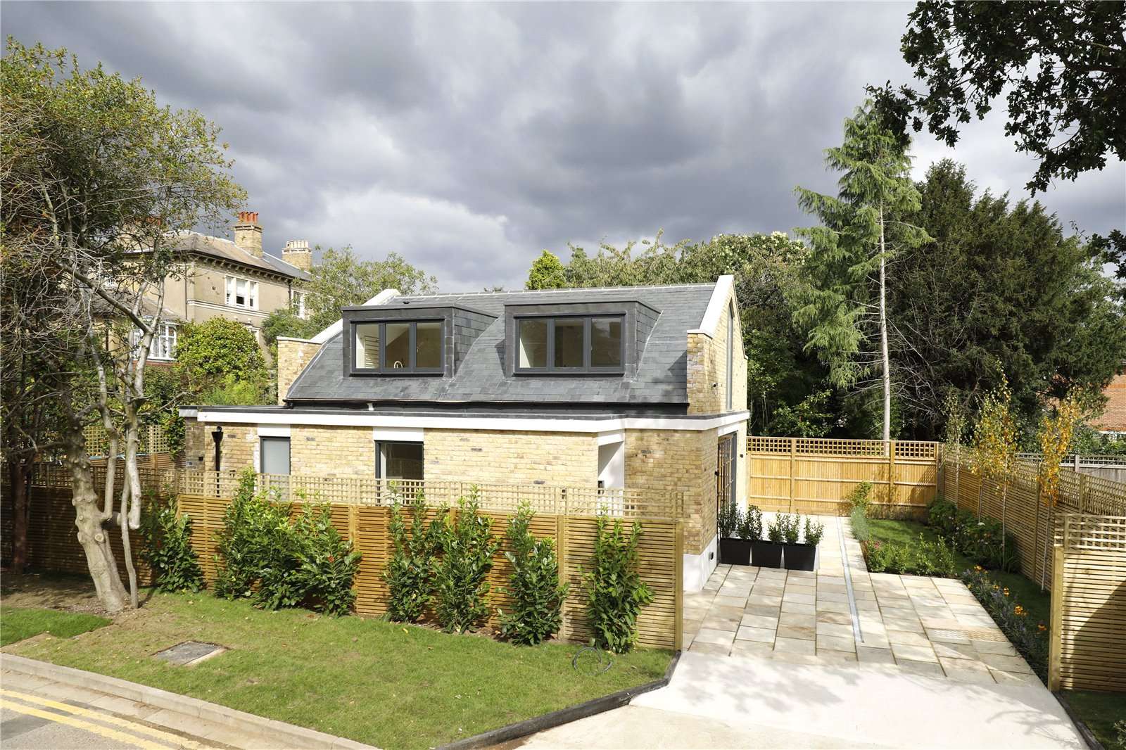 High Cedar Drive, Wimbledon, London, SW20 0NU New homes for sale