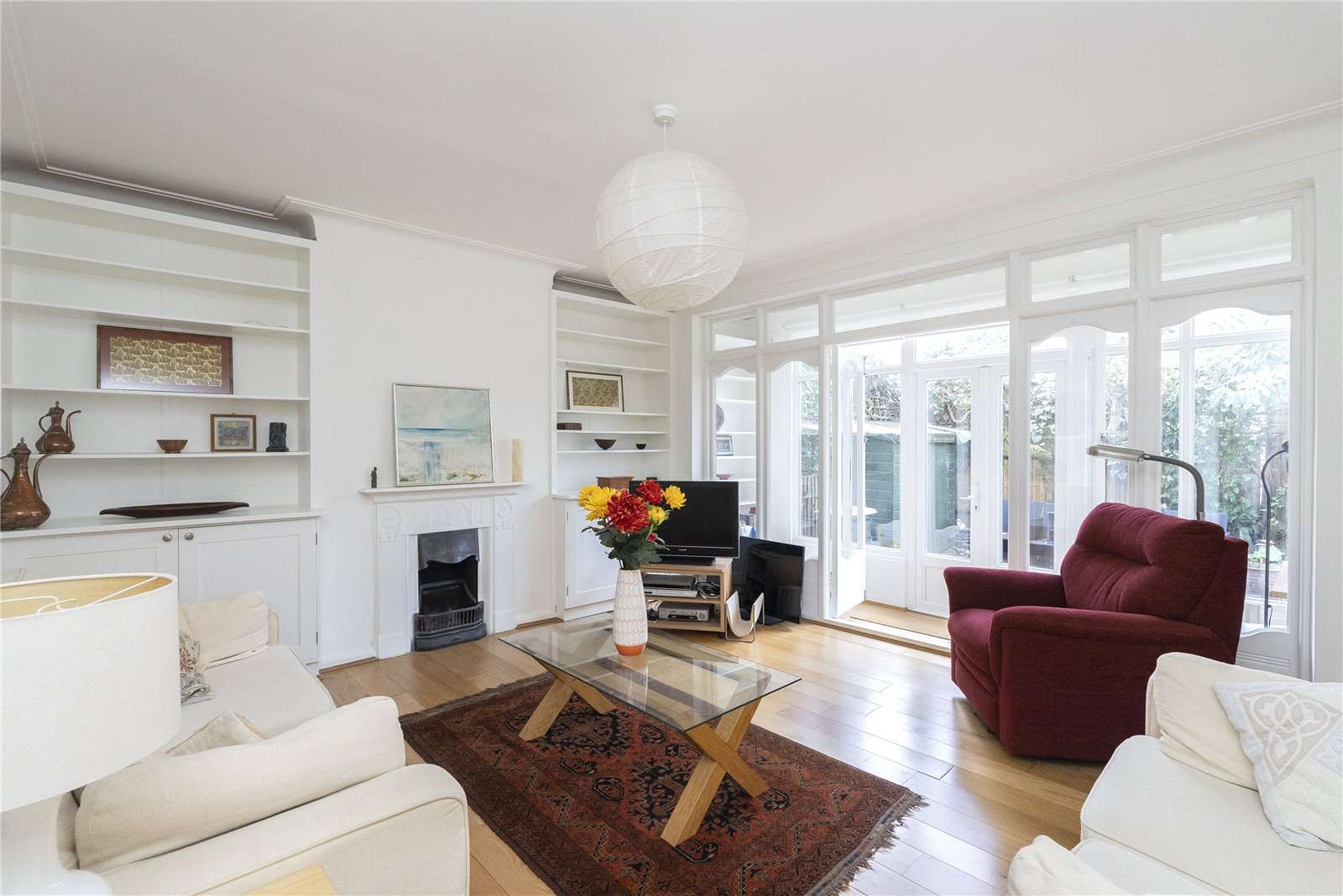 The Brambles, Woodside, Wimbledon, London, SW19 7AY Vlastnictví na