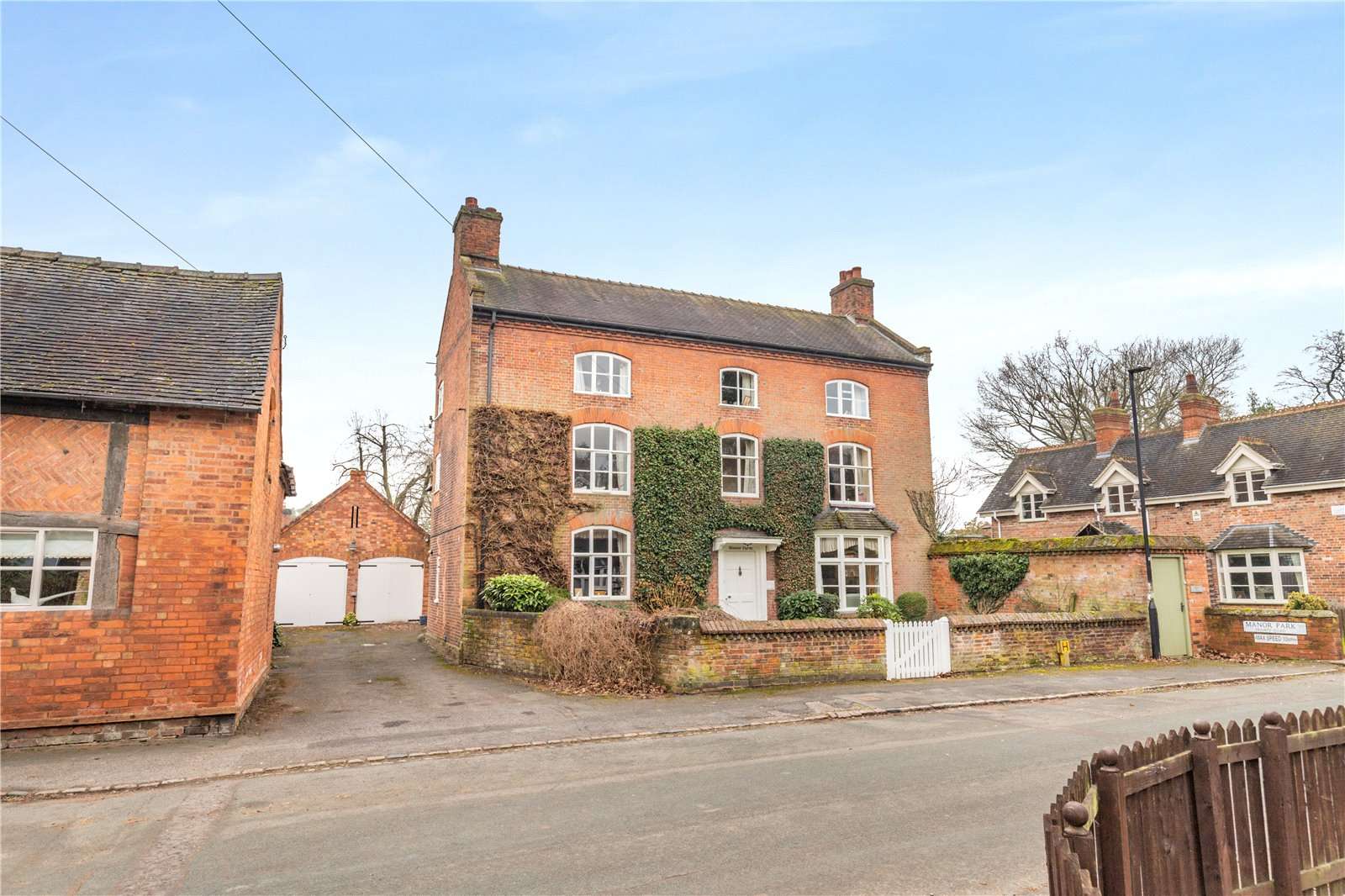 Manor Road, Kings Bromley, Burton-on-Trent, Staffordshire, DE13 7HZ | Property for sale | Savills