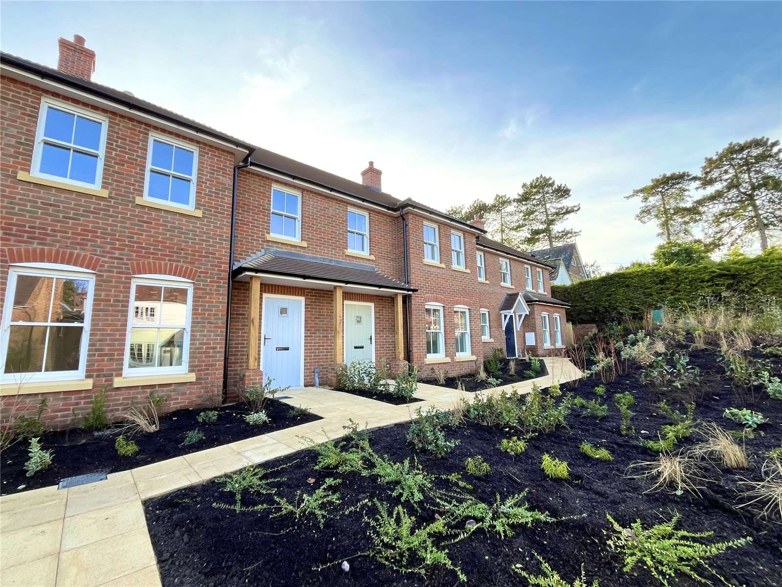 The Cottages, Stockbridge Road, Sutton Scotney, Winchester, SO21 3JW