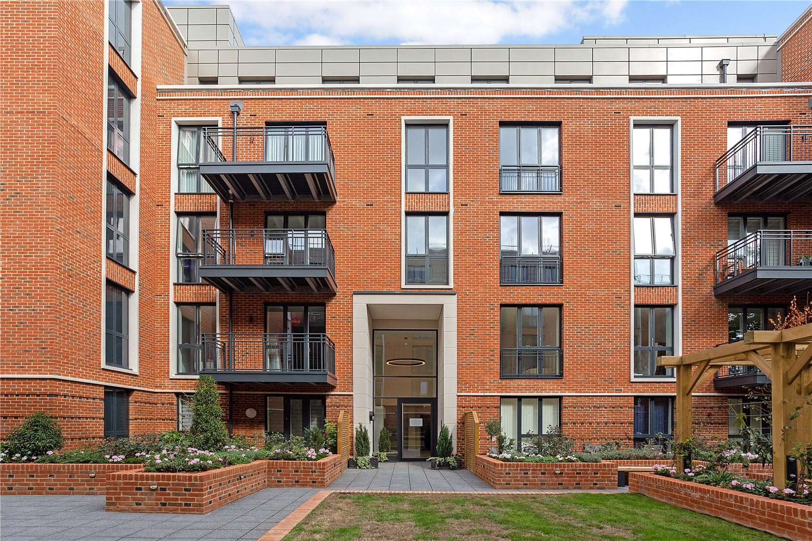 Fellowes Rise, Winchester, Hampshire, SO22 5TE | New homes to rent ...