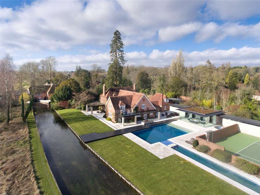 Savills Martyr Worthy Winchester Hampshire So21 1eb