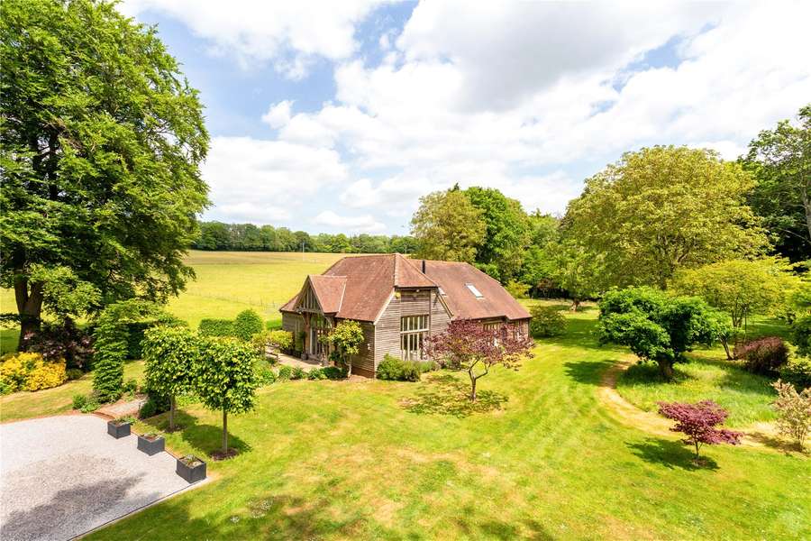 Swelling Hill, Ropley, Alresford, Hampshire, SO24 0DA Property for