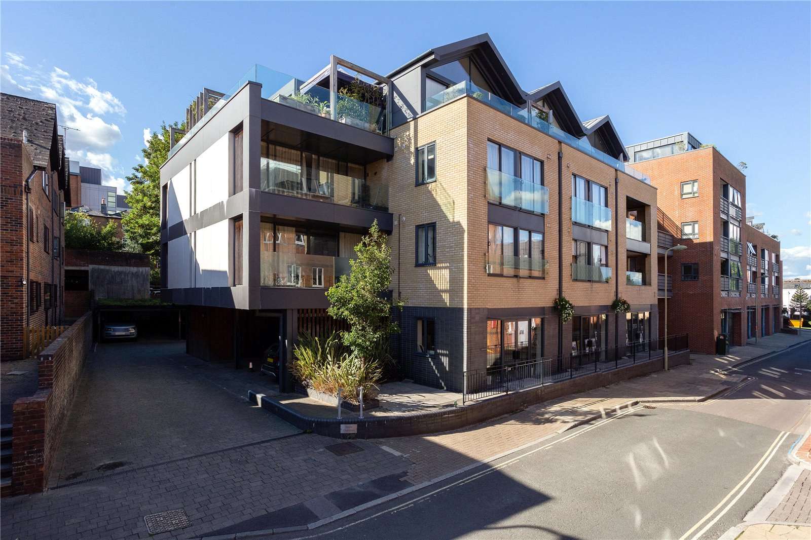 Staple Chambers, Staple Gardens, Winchester, Hampshire, SO23 8RS