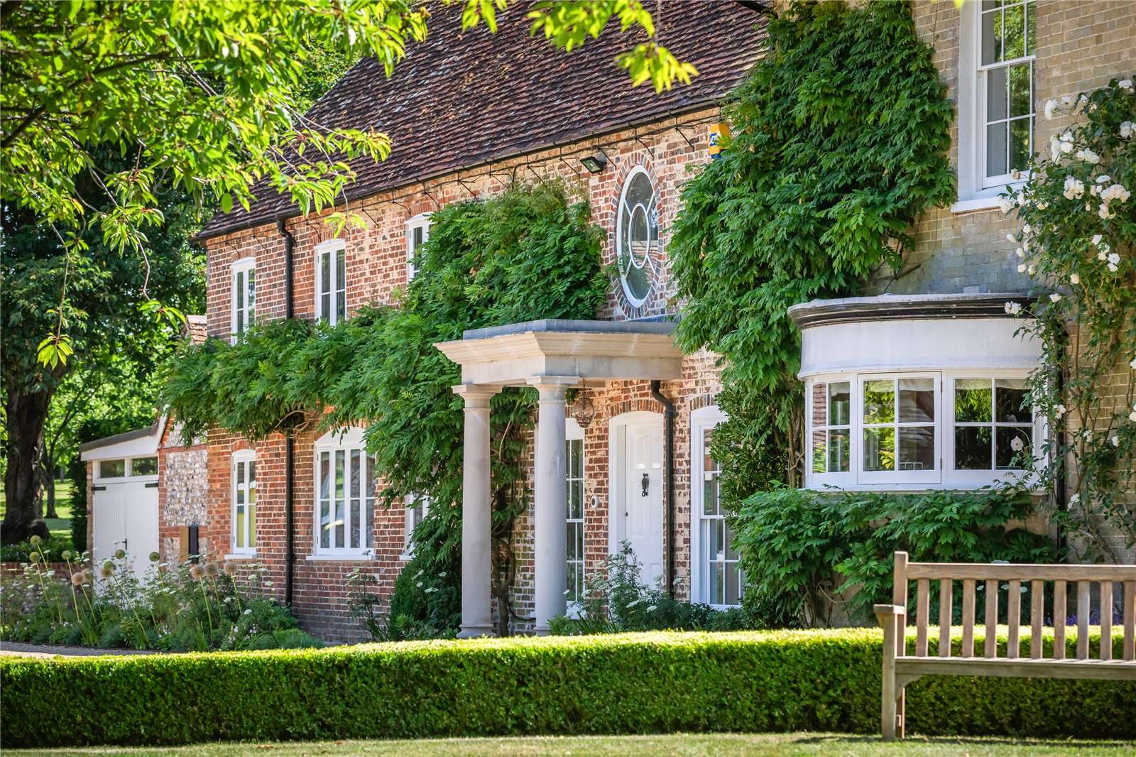 Ashton Lane, Bishop's Waltham, Hampshire, SO32 1FR Property for