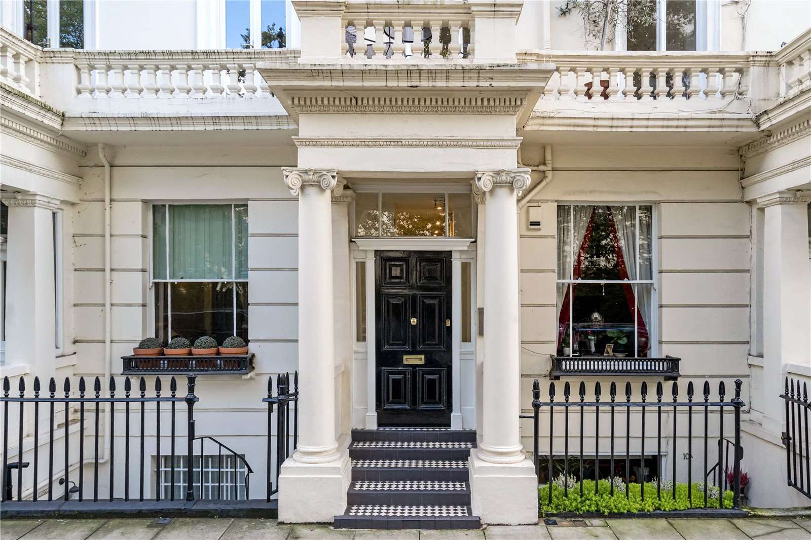 St Square, London, SW1V 2HP Property for sale Savills
