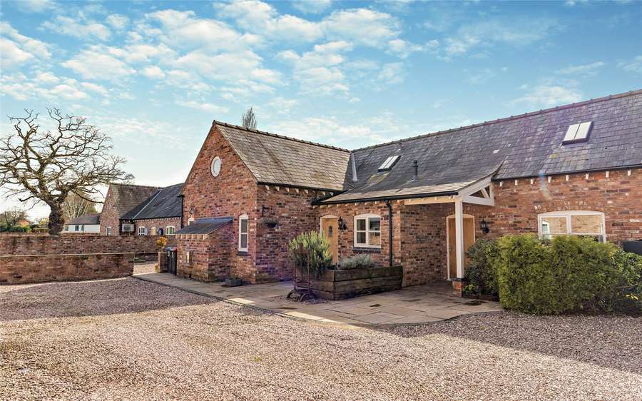 Clotton, Tarporley, Cheshire, CW6 0EG Property to rent Savills