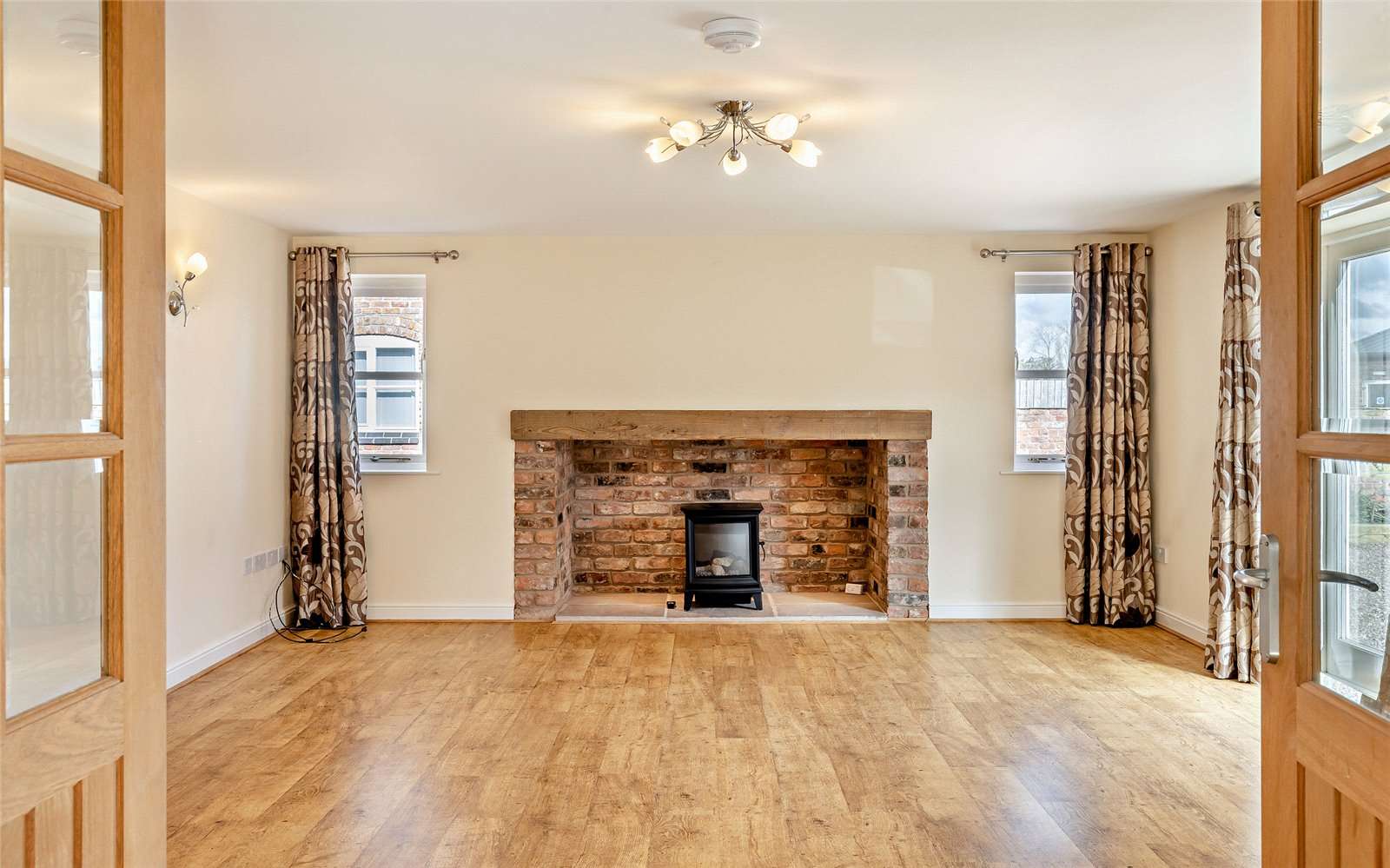 Clotton, Tarporley, Cheshire, CW6 0EG Property to rent Savills