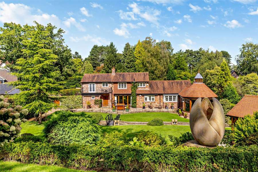 Chelford Road, Prestbury, Macclesfield, Cheshire, SK10 4AW Property