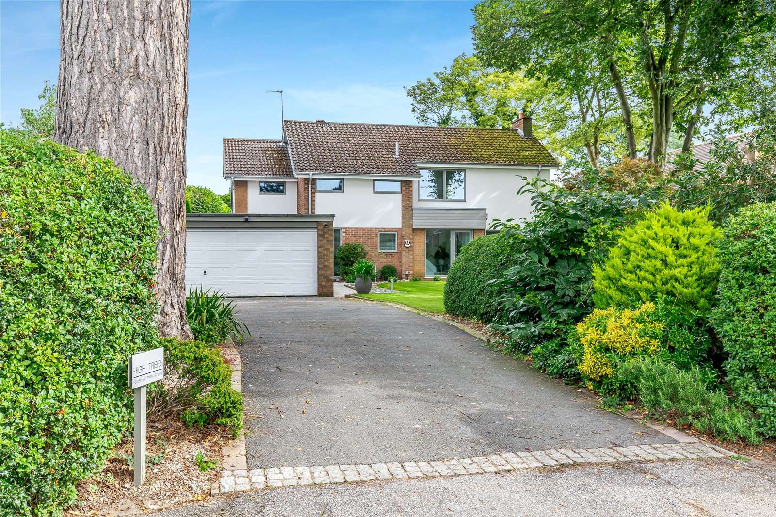 Fulshaw Park South, Wilmslow, Cheshire, SK9 1QG Property for sale