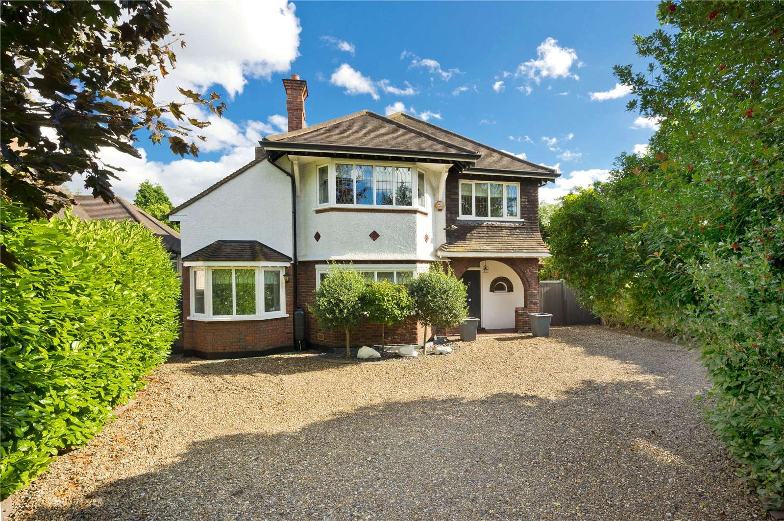 Oatlands Drive, Weybridge, Surrey, KT13 9LZ Property to rent Savills