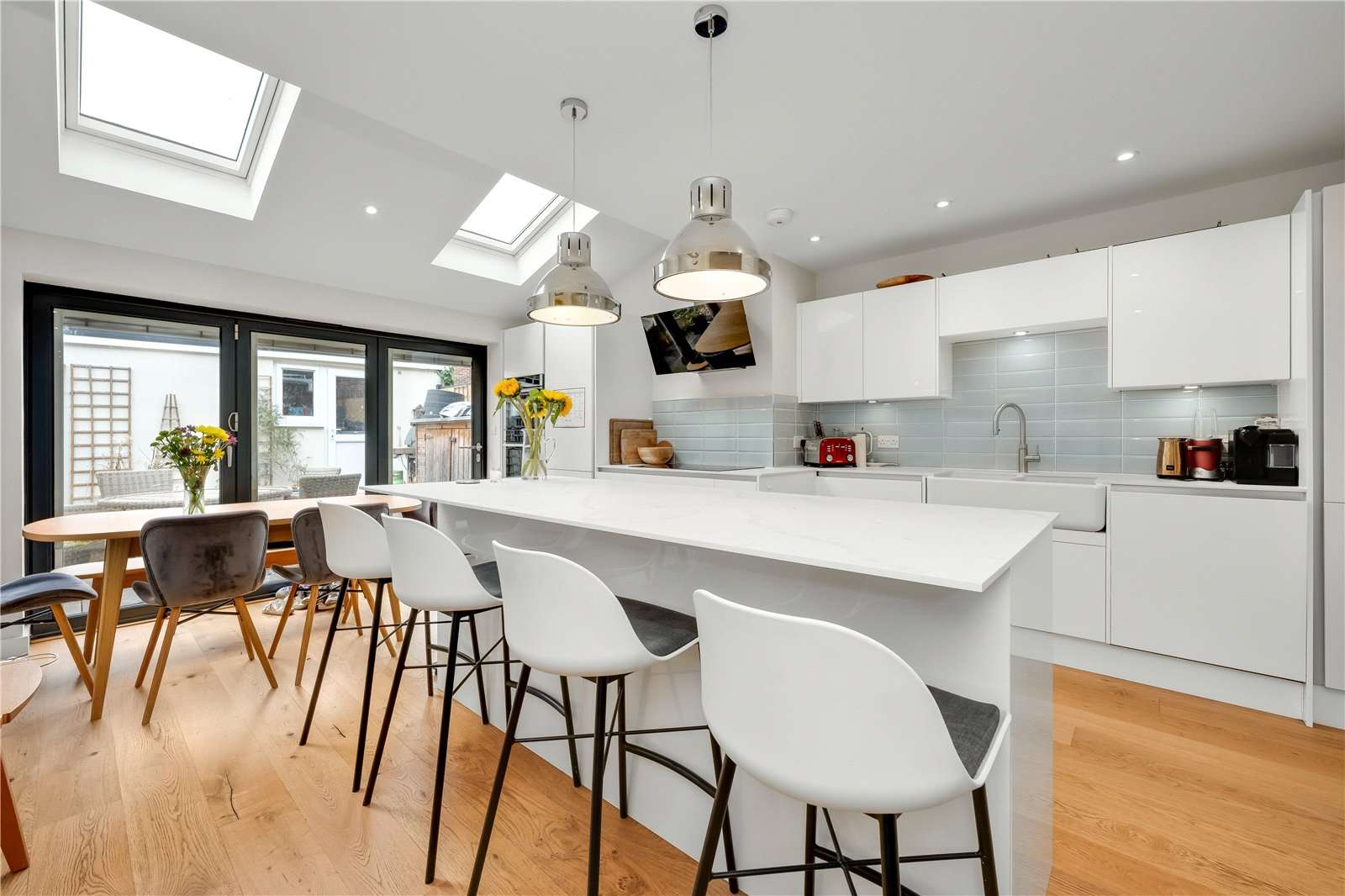 Gainsborough Court, Walton-on-Thames, Surrey, KT12 1NH Property